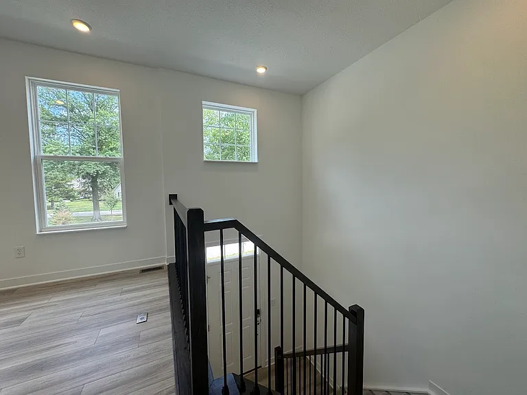 13847 Gatsby Dr — Photo 57