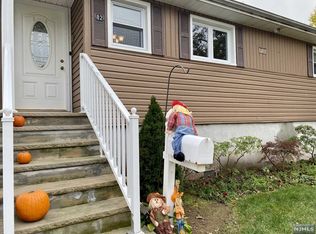 82 Howard Ave, Rochelle Park, NJ 07662