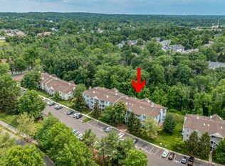 111 Rachel Ct #4518, Franklin Park, NJ