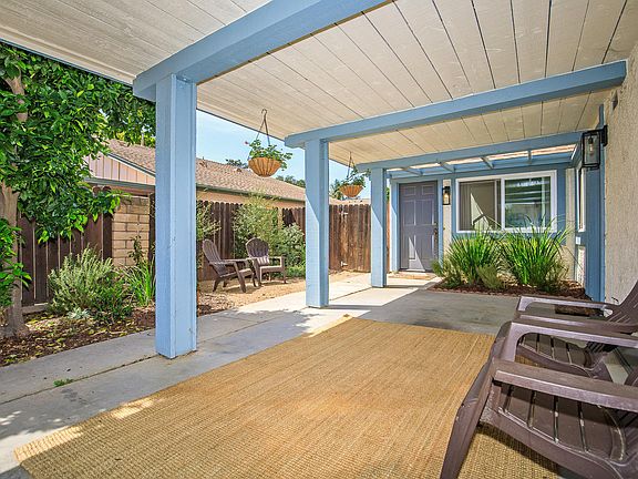 3rd image of 167 Spanish Moss Pl