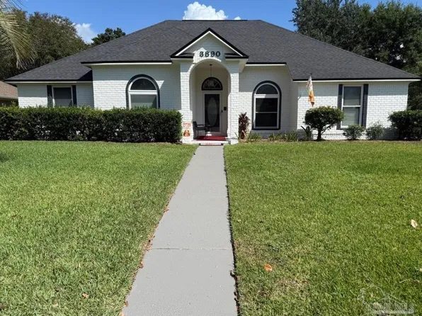 3890 Leesway Cir, Pensacola, FL 32504