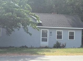237 W Main St, Millbury, MA 01527