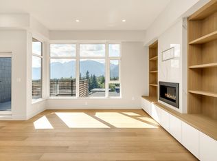 3407 Mamquam Rd #5, Squamish, BC V8B 0H7