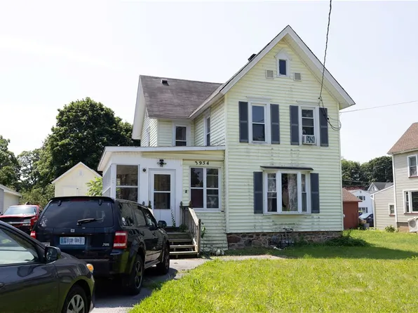 3954 Ridge Rd, Williamson, NY 14589