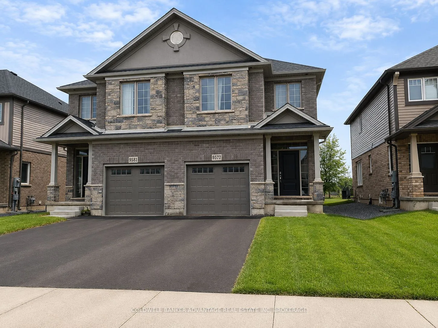 4 bed, $2,400 — Photo 1