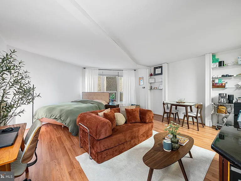 224 W Rittenhouse Sq #30-1002 — Photo 5