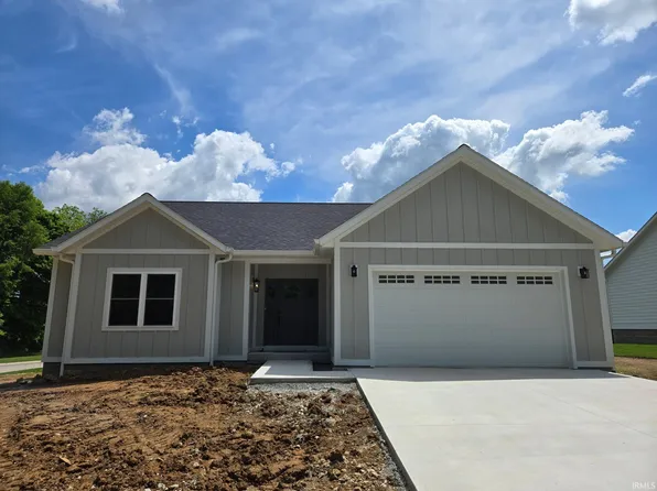 968 Stonehenge Dr, Bedford, IN 47421