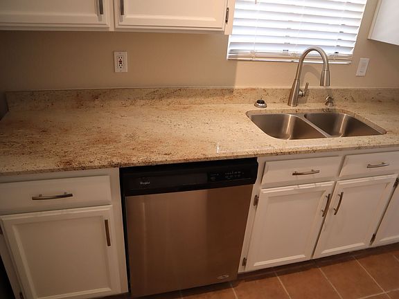 5th image of 1273 Leon Way