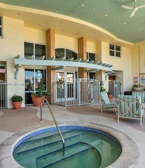 9751 E Bay Harbor Dr #11A — Photo 37