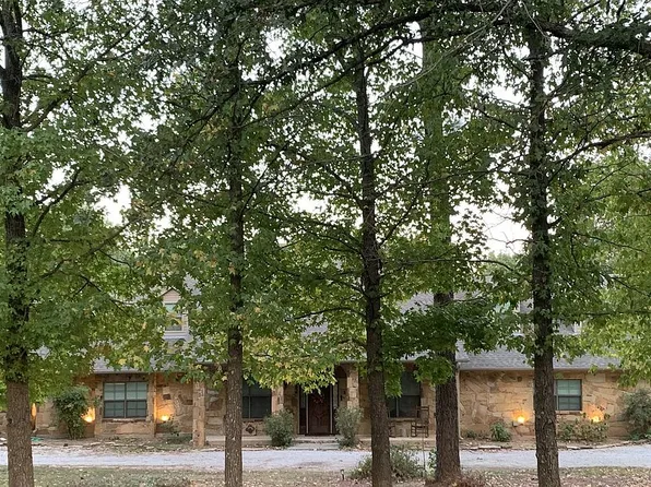 123 Majestic Hills Rd, Ardmore, OK 73401