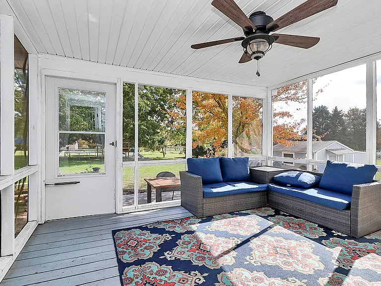 4227 Deerfield Dr — Photo 13