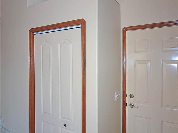 5th image of 7804 S Hughes Ave