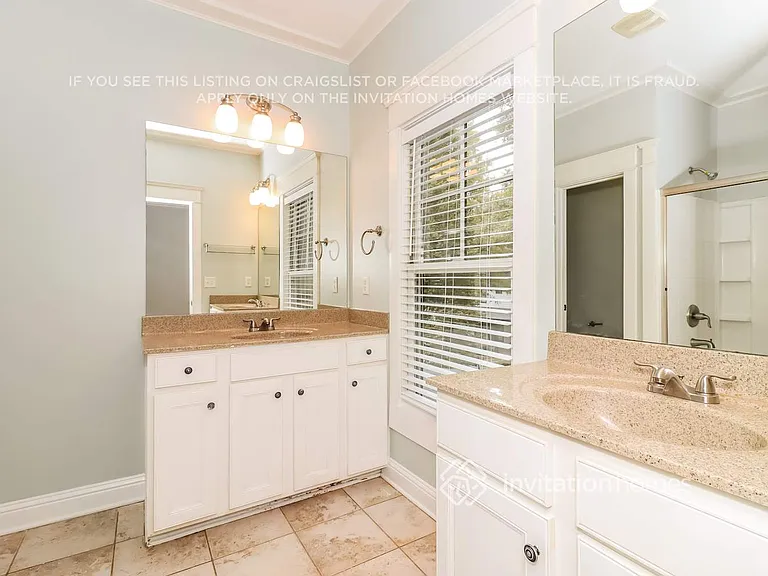 3132 Cunningham Ln — Photo 12