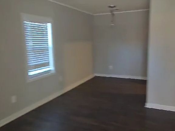 4th image of 3198 Millwood Rd