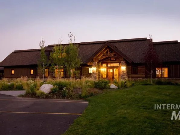 206 Morgan Dr, McCall, ID 83638