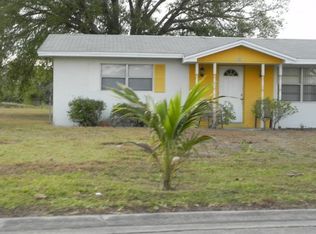 1537 Medford Pl, Lehigh Acres, FL 33936
