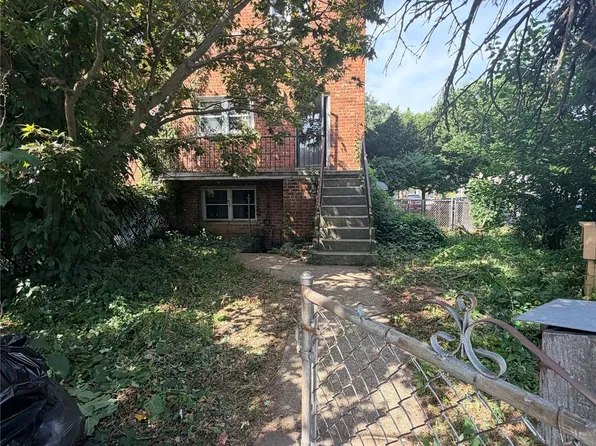 4200 E Tremont Avenue, Bronx, NY 10465