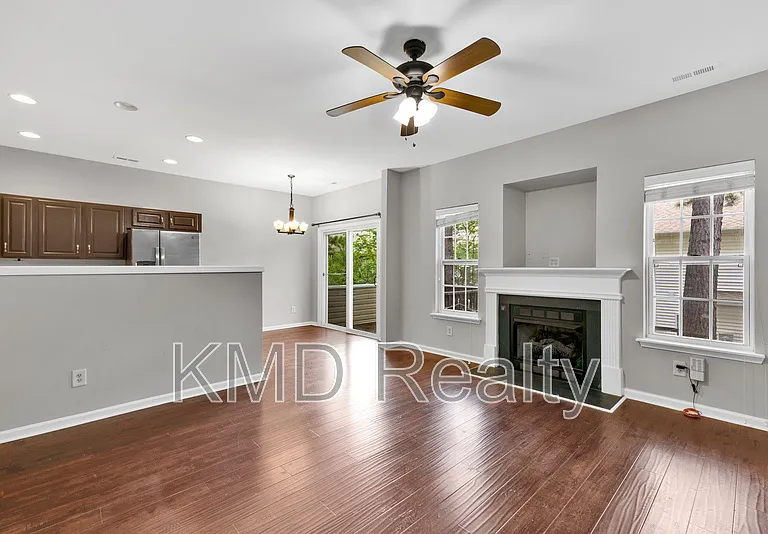 11054 Dixie Hills Dr — Photo 8