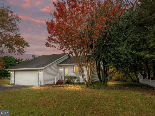 37467 Burton Ct, Rehoboth Beach, DE 19971