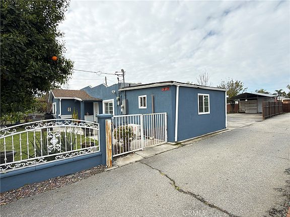 2nd image of 3707 Vineland Ave