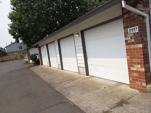 3rd image of 11995 SE Holgate Blvd