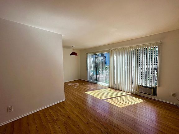 2nd image of 260 S Sycamore Ave APT 13