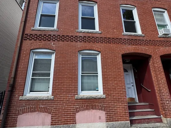 206 Chelsea St, East Boston, MA 02128