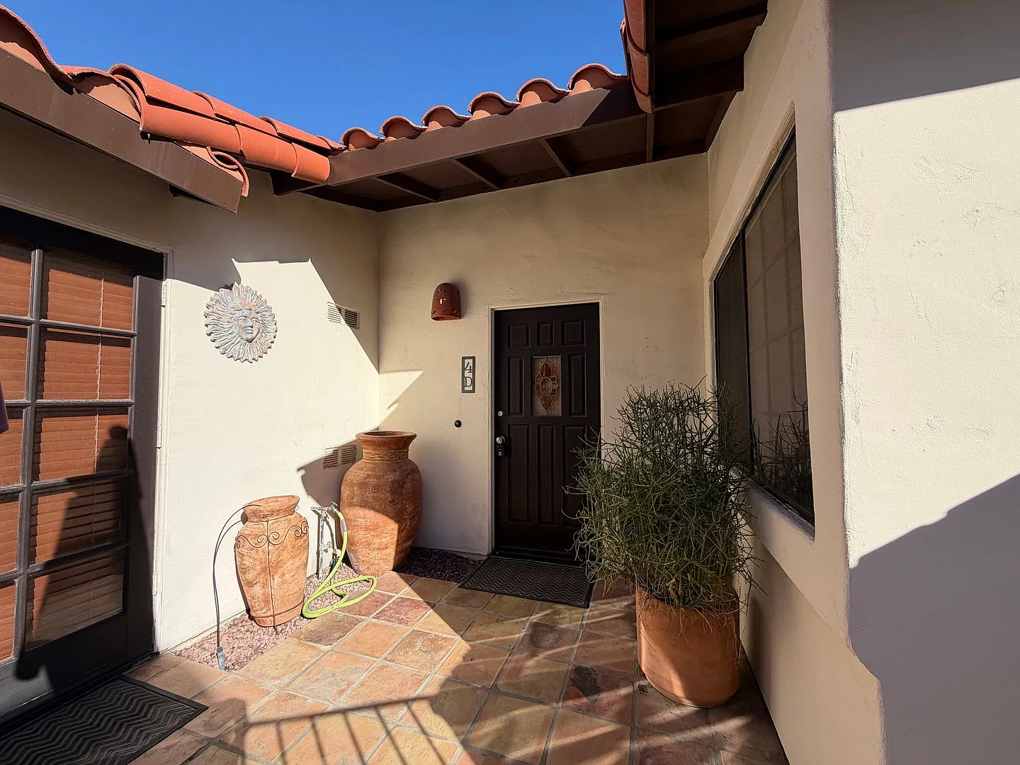 Available Now!! Charming Furnished 2 Bed 2 Bath Condo In Palm Desert Close To El Paseo! — Photo 3