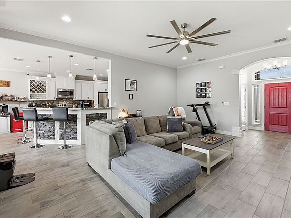 3rd image of 2610 Katie Ct