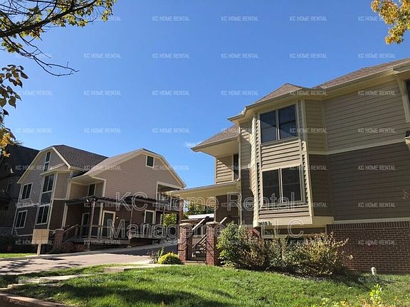 2nd image of 3612 Bell St APT 1