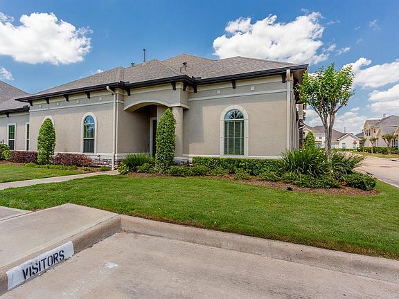 2nd image of 4318 Summerlee Ct