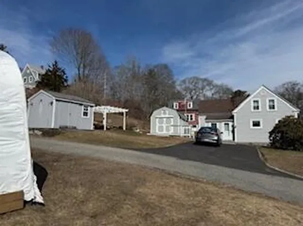 134 Lobster Cove Road, Boothbay Harbor, ME 04538