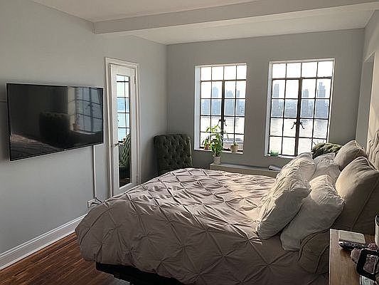 1st image of 5 Tudor City Pl APT 1437
