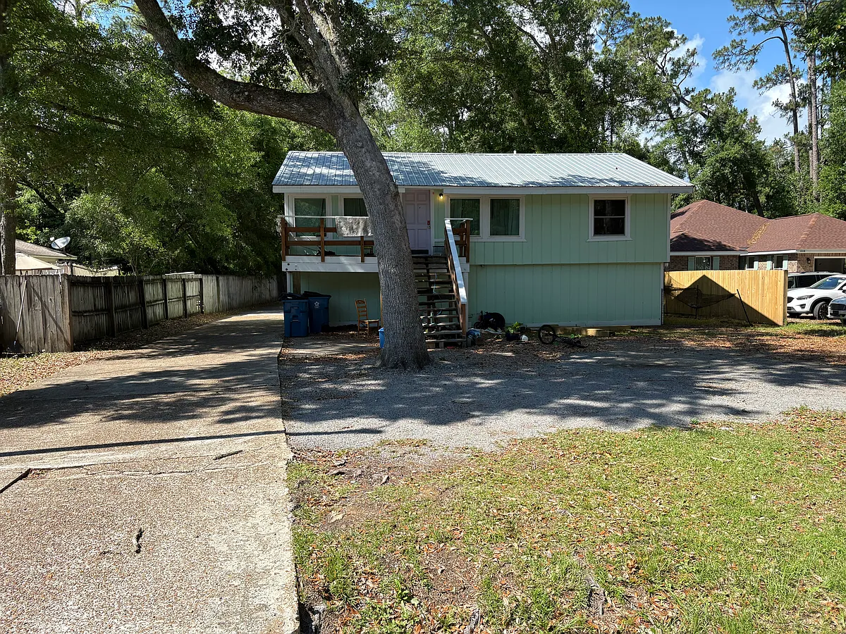 Building Photo - 1004 E 23rd Ave #2