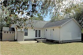 3rd image of 5570 Pine Lake Dr