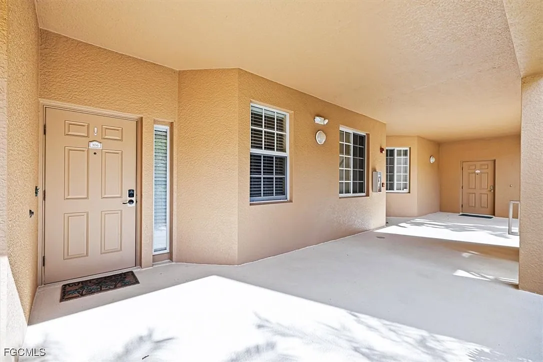 2 bed, 2.0 bath, 1095 sqft, $2,500 — Photo 4