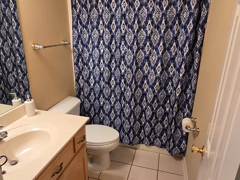 75 Fairoaks Dr — Photo 28