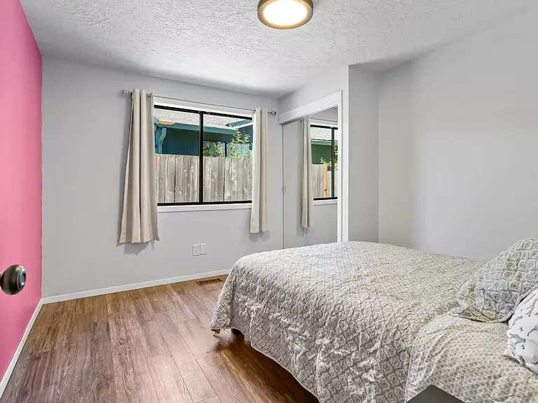 8232 SW Tygh Loop — Photo 20
