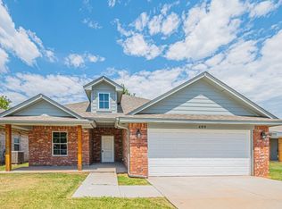 409 Grove St, Perry, OK 73077