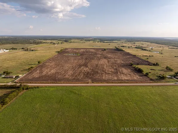 State Highway 32, Kingston, OK 73439