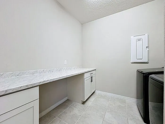 3535 Debois Ct — Photo 53