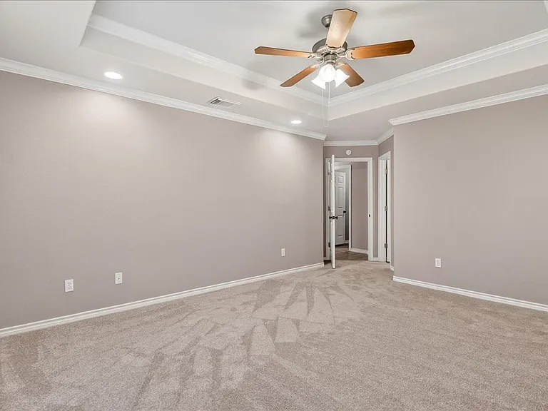 5114 Spring Brook Dr — Photo 27