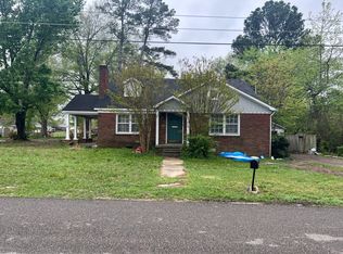 1706 Cruise St, Corinth, MS 38834
