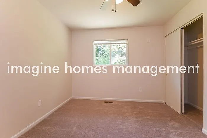 223 Sandalwood Dr — Photo 8