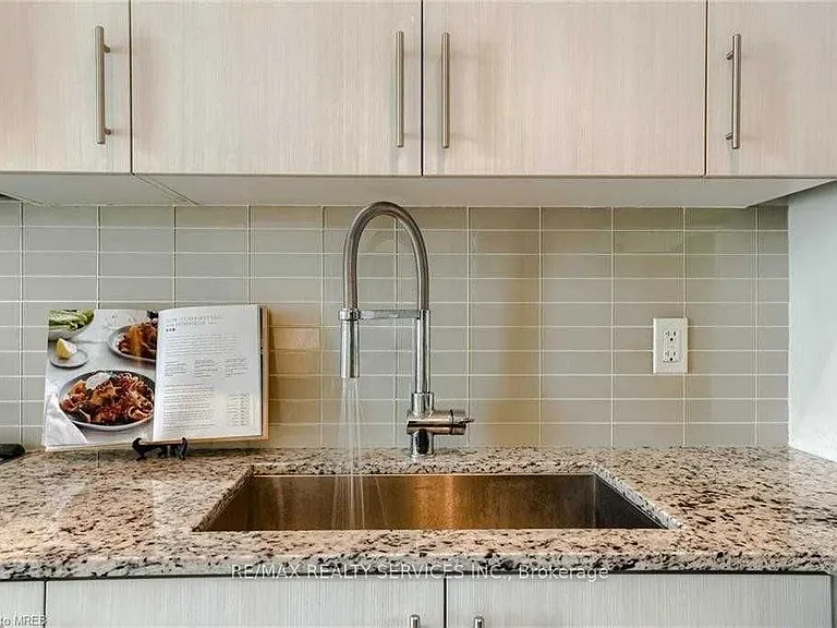 4085 Parkside Village Dr #1005 — Photo 10