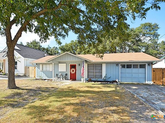 2nd image of 553 Scenic Dr #1
