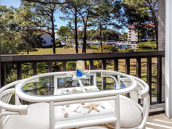2nd image of 1804 Mariner Dr APT 34