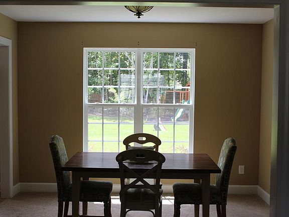 3rd image of 1564 Keswick Dr