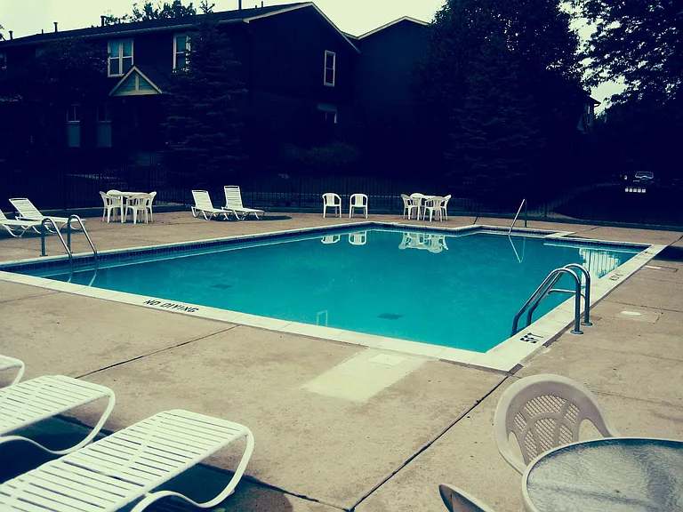 345 Clark St — Photo 22