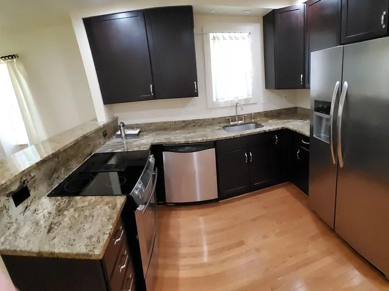 1605 N Stafford St — Photo 7